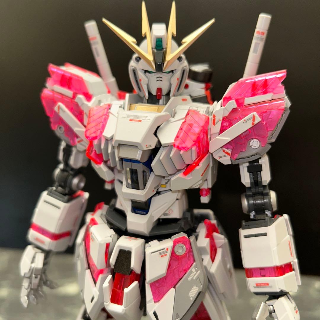 ガンプラ完成品　MGナラティブガンダムver.ka プラモデル完成品