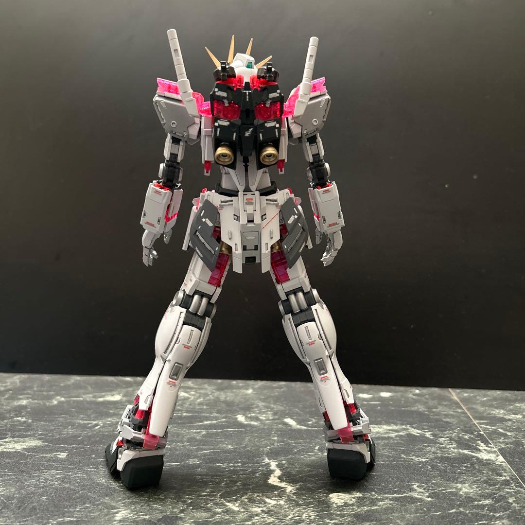 ガンプラ完成品　MGナラティブガンダムver.ka プラモデル完成品