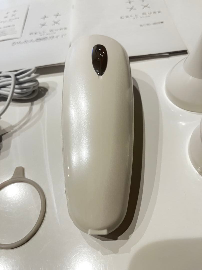 お値下げ　ベレガ　セルキュア　4Tプラス　リニューアル版　最新版　美顔器