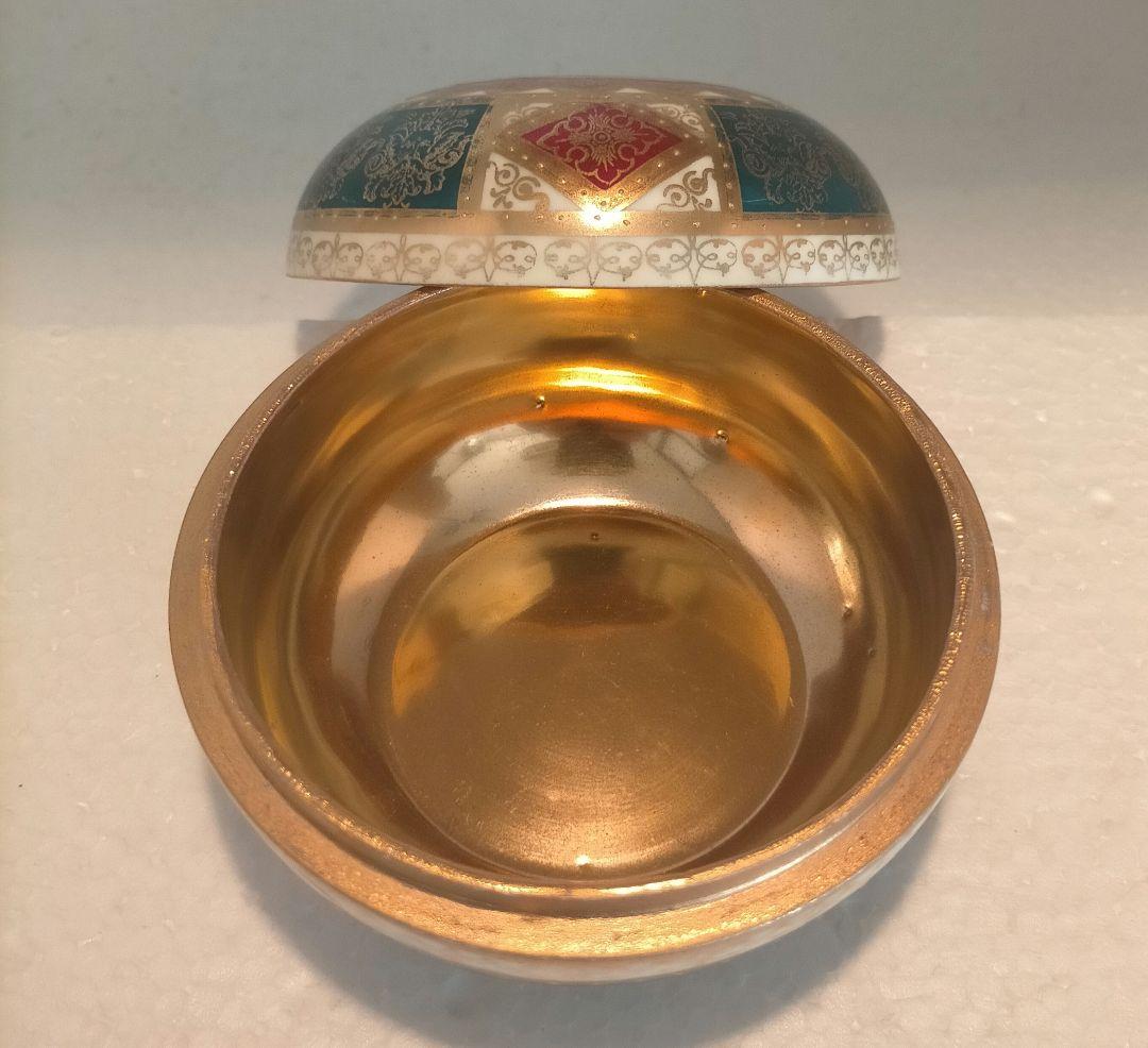 ロイヤルヴィエナスタイル　モリッツズデカウアー製　カップなど15点、小物入れ