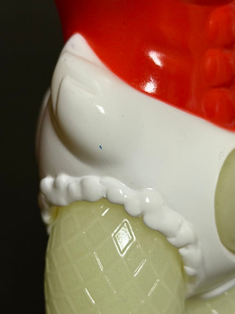 カーフキック東京 エトワール・バニー 蓄光GIDソフビ　5期