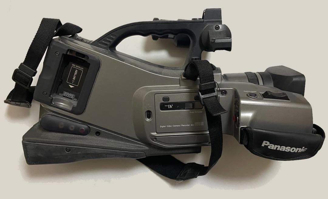 【動作品】Panasonic AG-DVC15【業務用ビデオカメラ】