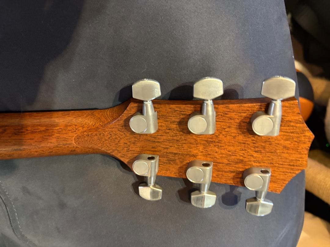 せール　光栄堂　選抜品　taylor 714ce Vクラス　エレアコ