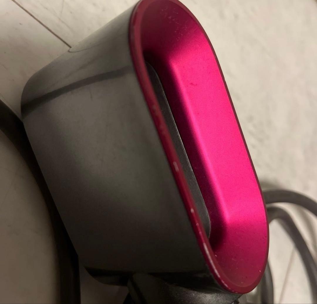 Dyson Airwrap ヘアドライヤー 6種アタッチメント付き