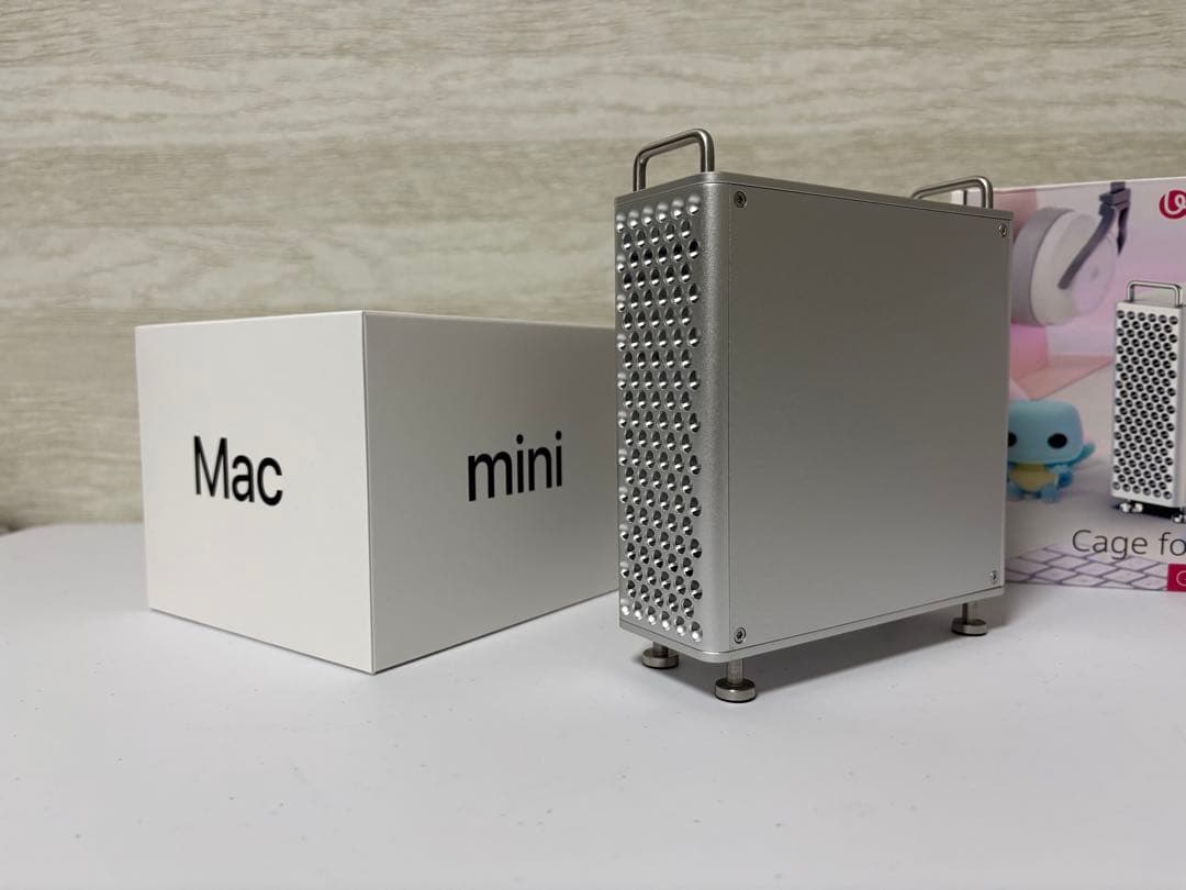 M4 mac mini ケース付き