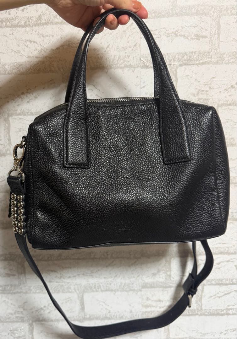 イアパピヨネ ear PAPILLONNER スタッズボストンバッグ ブラック