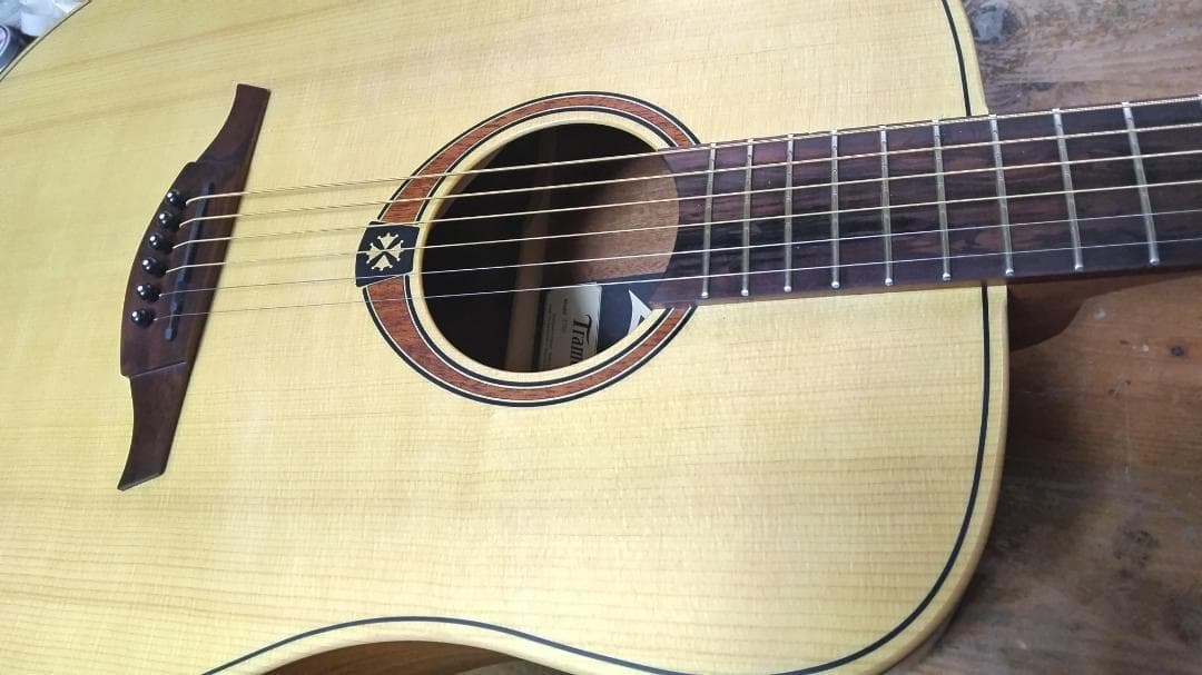 ❤️弦高調整済！「LAG Tramontane T70D 」＋専用ケース