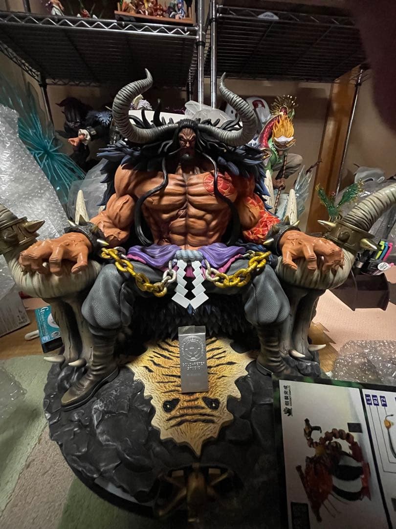 ワンピース カイドウ フィギュア 限定版 1/50