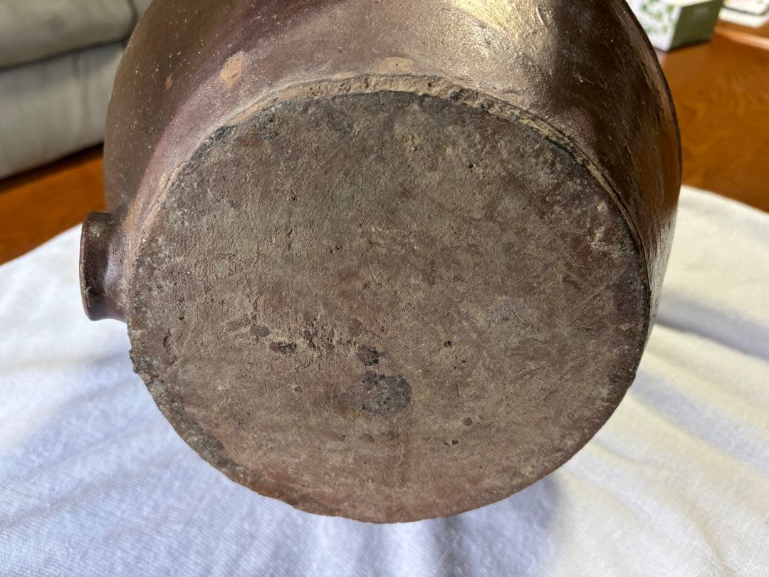 花入り 　古い甕　骨董品　花瓶　古美術