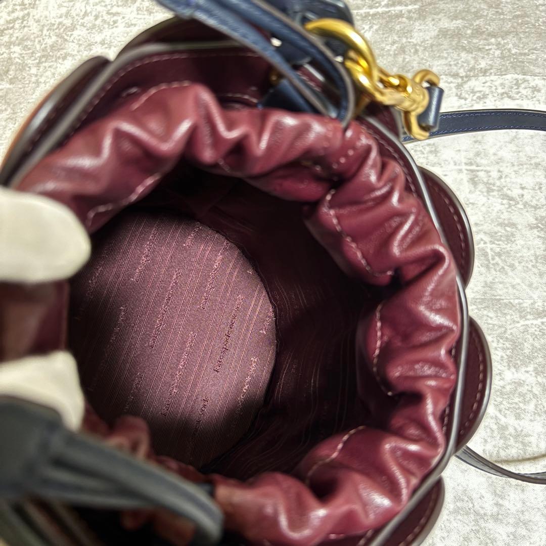 H246 美品✨ケイトスペード　ドッティ　スモール　バケット　2way マルチ