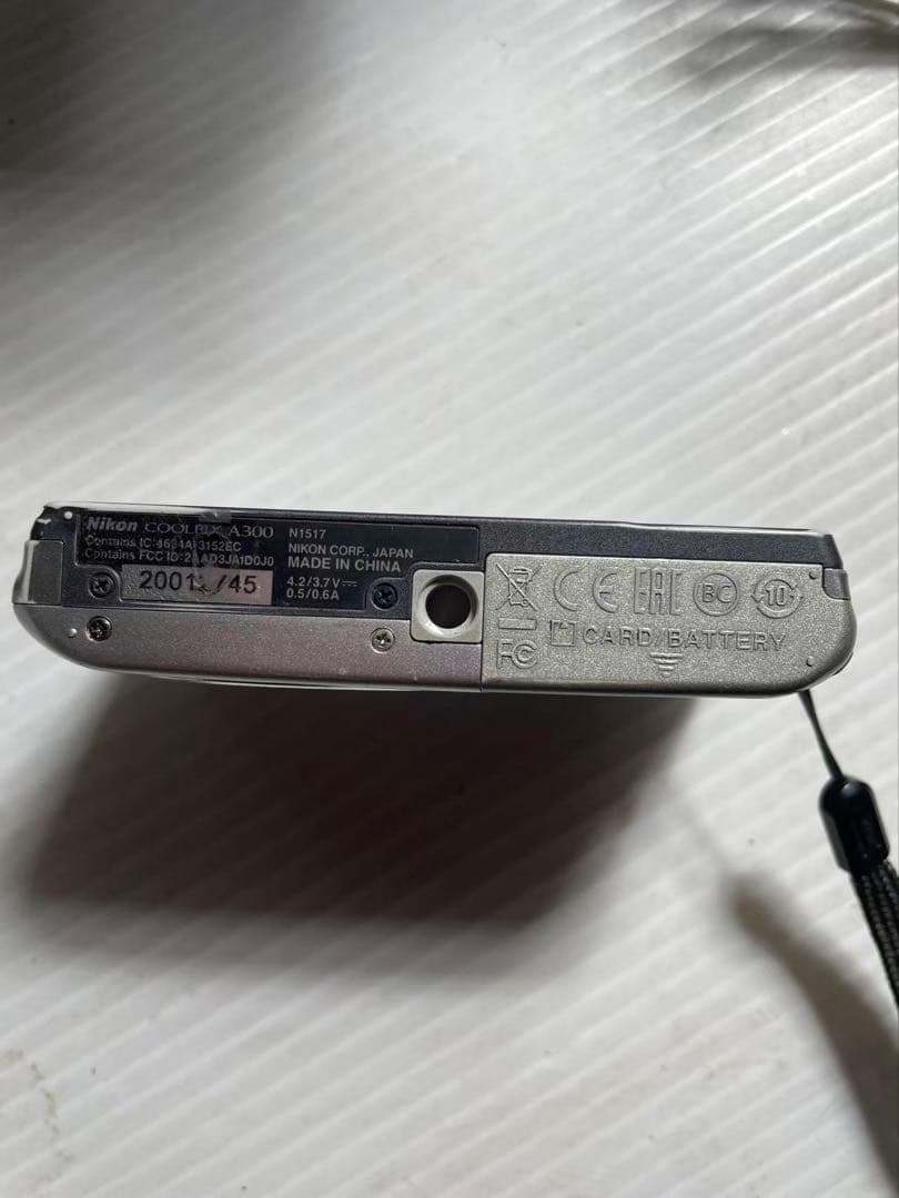 Nikon COOLPIX A300 8倍光学ズーム