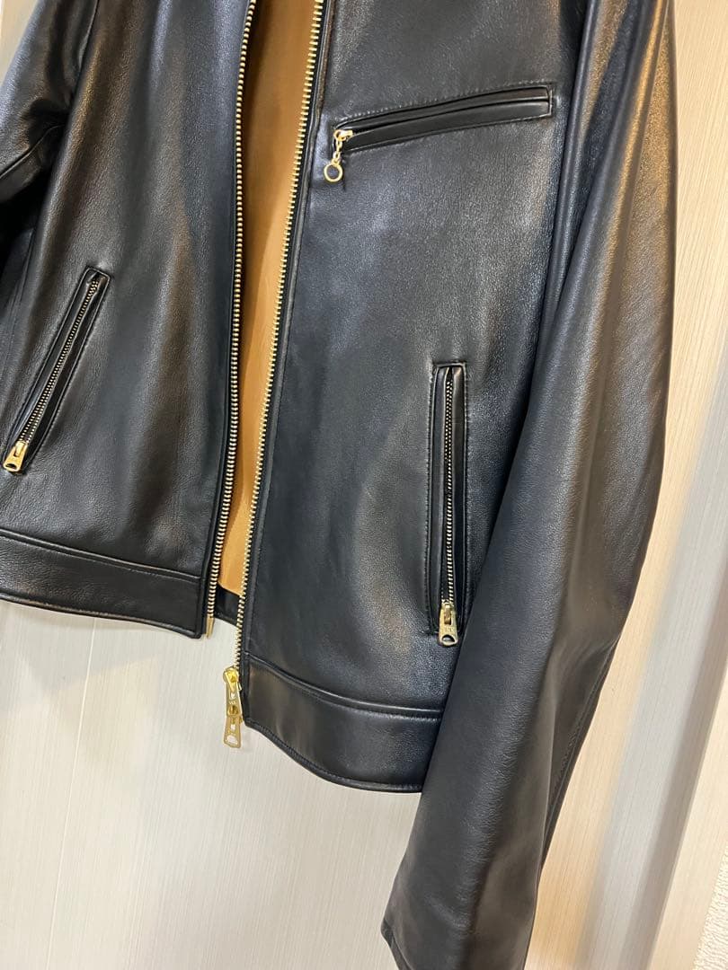 【ほぼ新品】レトログレード東京 革ジャン シープレザー　ブラック×ゴールド　L