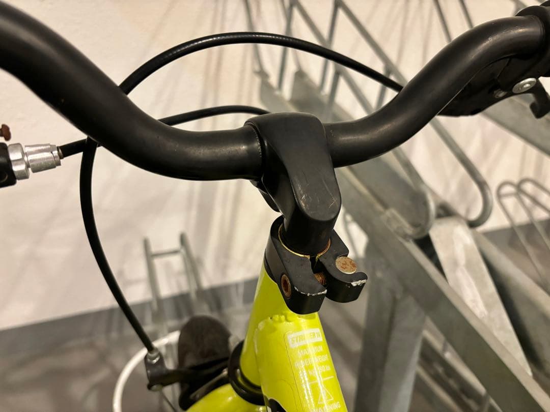 大人気廃盤カラー　ライムイエロー　ストライダー　STRIDER　14X