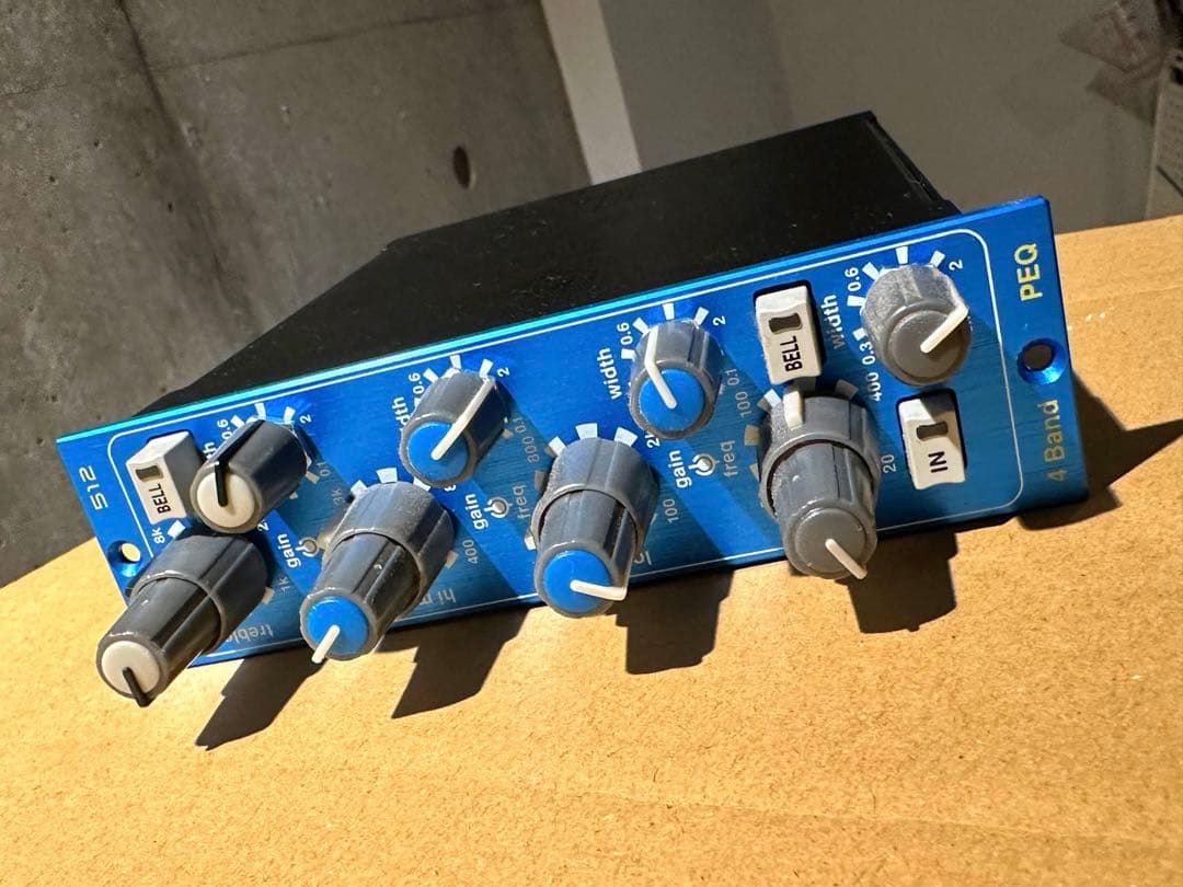 Midas 512 パラメトリックイコライザー