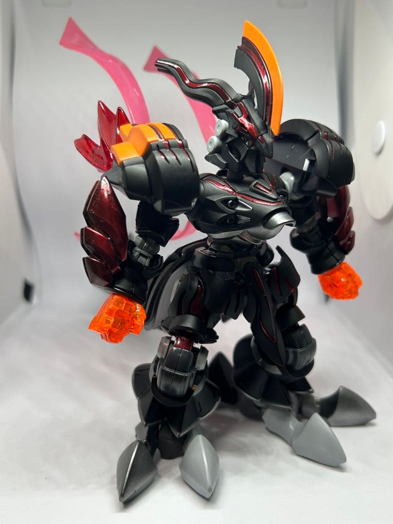 プラモデル　組立済　模型　LBX ダンボール戦機　イフリート　塗装　①