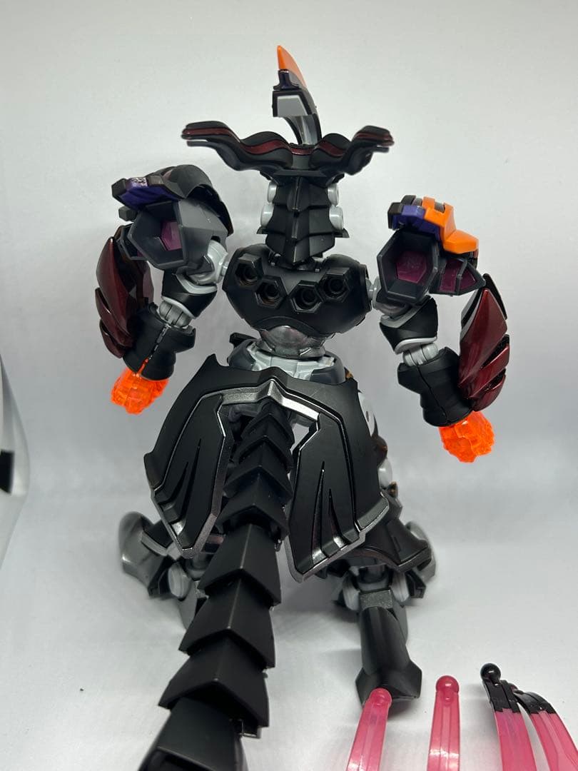 プラモデル　組立済　模型　LBX ダンボール戦機　イフリート　塗装　①