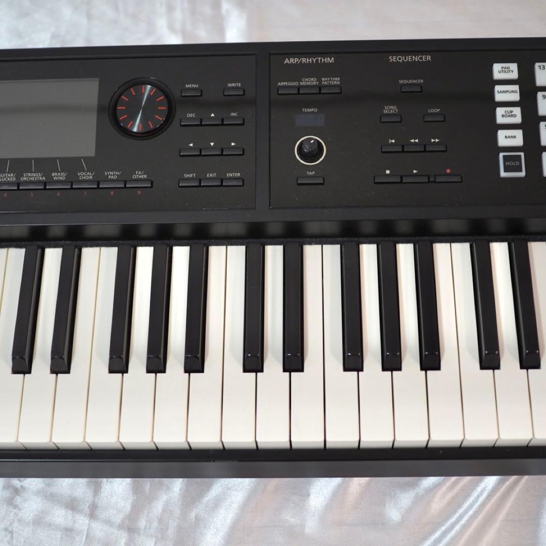 Roland FA-08 シンセサイザー ローランド