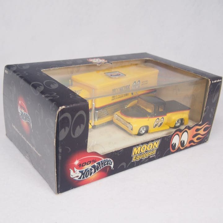 100% ホットウィール MOON Equipped truck set