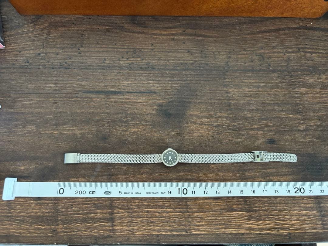 ageteアガット シルバー色 ステンレス 時計 バングル 小傷あり 電池切れ