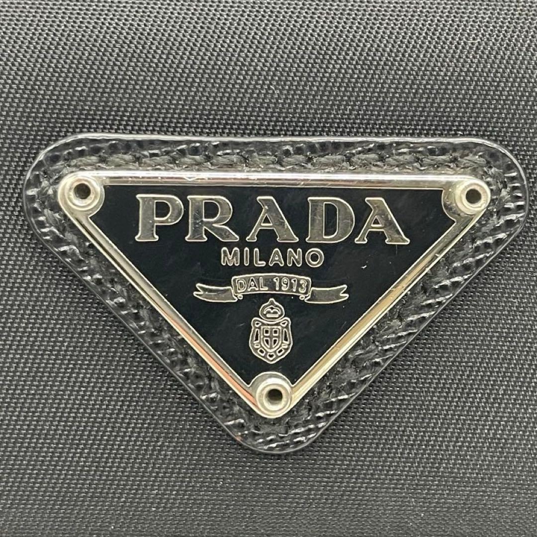 ゆいち様　　PRADA プラダ ナイロン 折り財布 w10