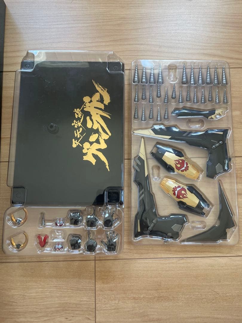 値下 オマケ付 CCSTOYS グレンラガン ラゼンガン 合金 フィギュア