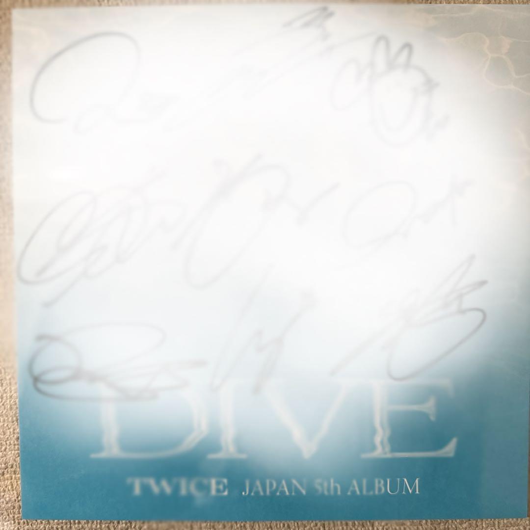 TWICE DIVE 全員サイン