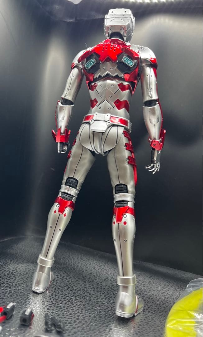 特撮 ULTRAMAN 1/6 ACE SUIT Anime Version 1/6