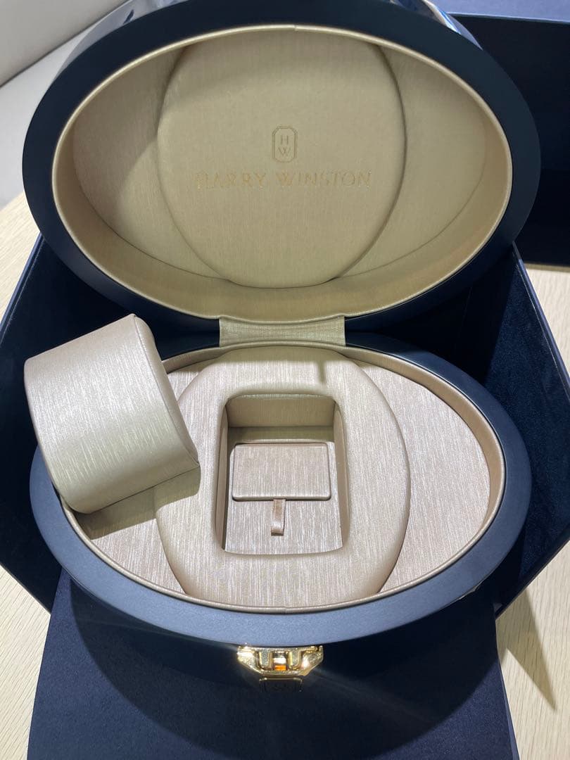 HARRY WINSTON ギフトボックス ネイビー