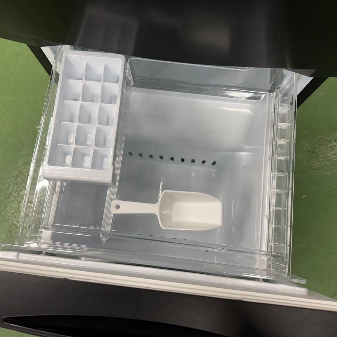 168 冷蔵庫　一人暮らし　小型　極美品　200L弱　超最新　関東配送　極美品