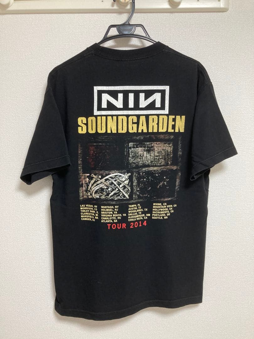 トップス NINE INCH NAILS SOUNDGARDEN TOUR 2014 L