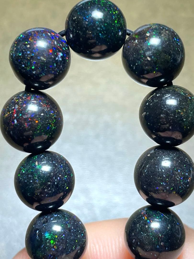 ハイグレード！！ブラックマトリックスオパールブレス約9.3㎜（新品）虹色遊色