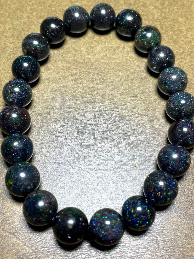 ハイグレード！！ブラックマトリックスオパールブレス約9.3㎜（新品）虹色遊色