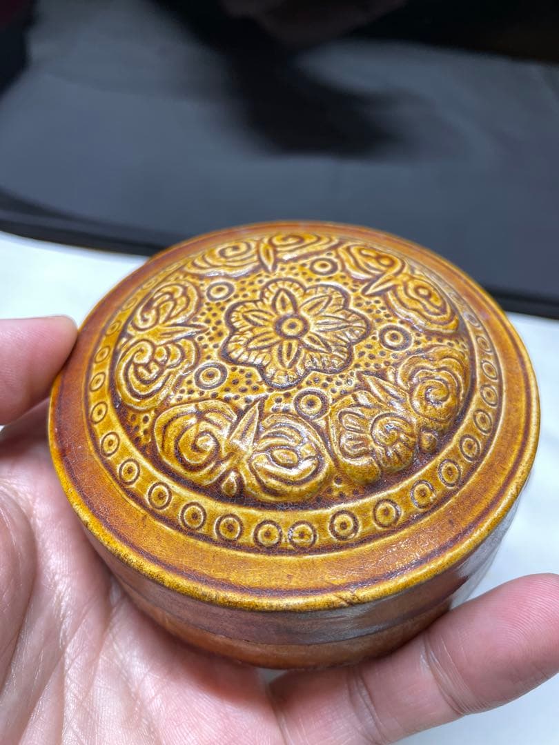 香合。茶道具。古美術。骨董品。舊家蔵出し。希少品