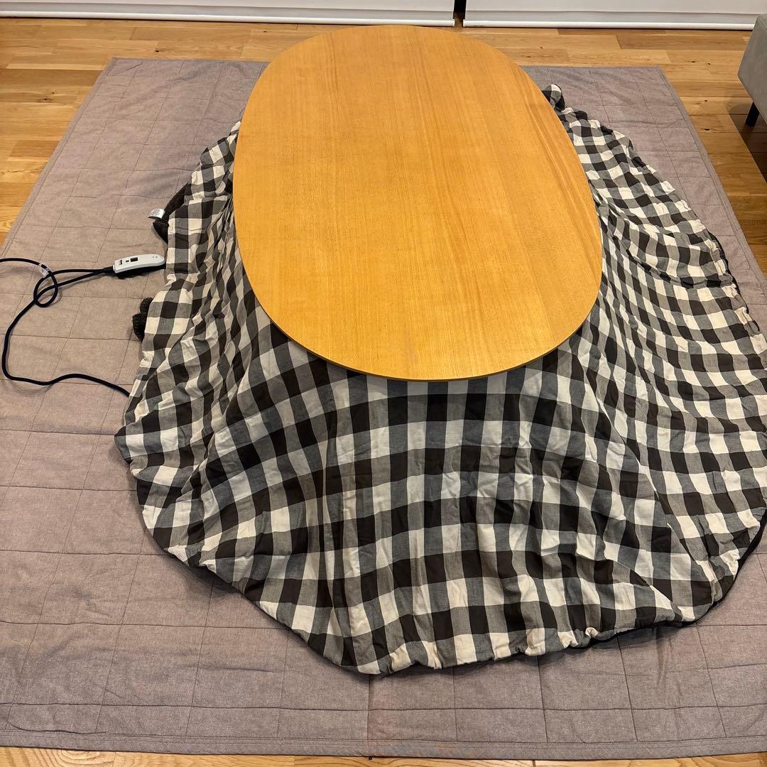 無印良品　楕円形こたつ 本体　タモ材曲木脚　フラットヒーター　こたつふとん　敷物