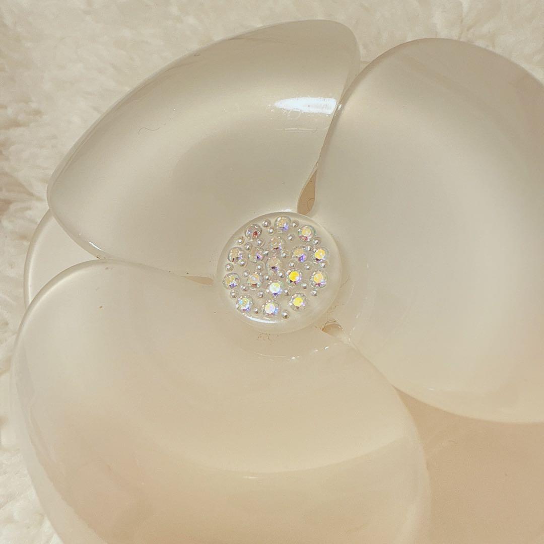 アレクサンドルドゥパリ　カメリアバレッタ