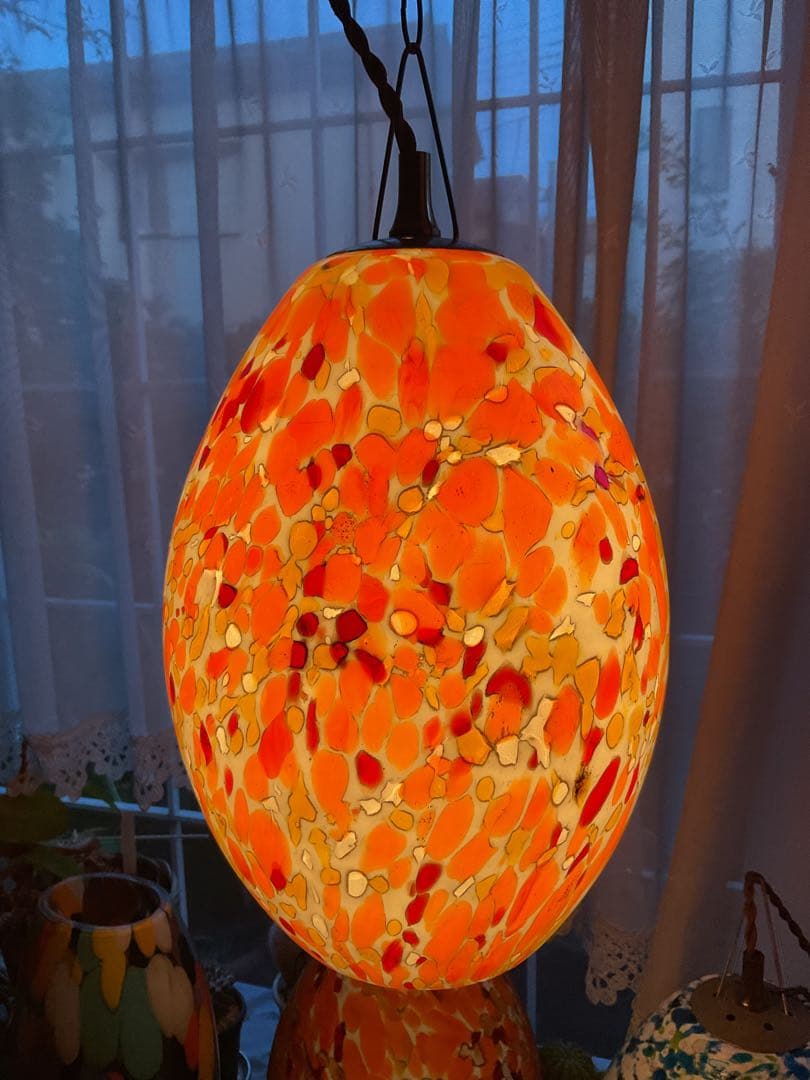 1960年代ヤマギワ・オリジナル「エッグ型ペンダントランプ」マグマ・オレンジ