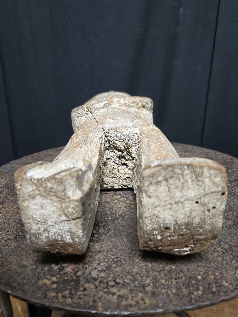 ネパール？祈りの像？彫像木彫り像プリミティブアート　プタリ？