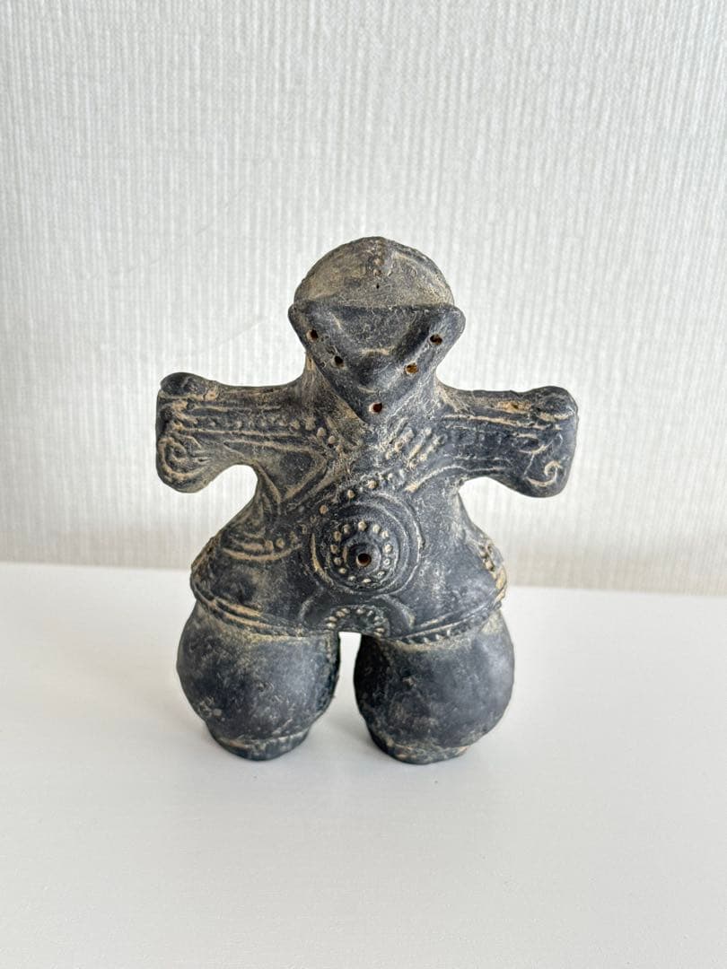 土偶 仮面の女神 陶器製 置物