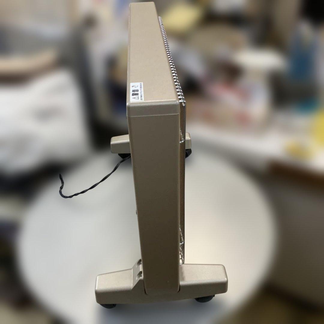 ハ*ル様 サンルミエ キュート 遠赤外線暖房器 E800LS