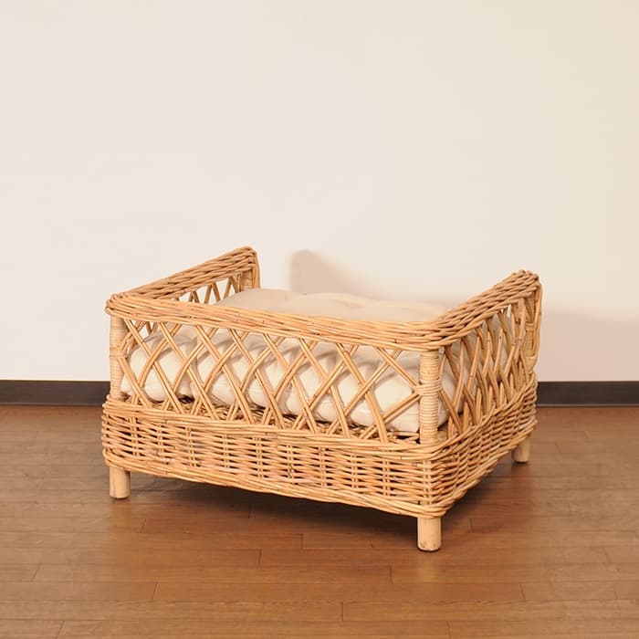 【ラタン家具】　ペットベッド　ナチュラル　（天然ラタン使用）