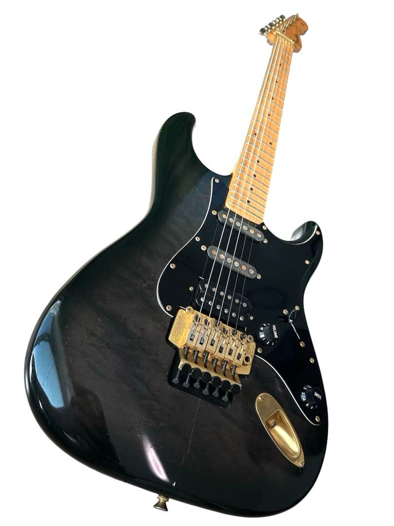 【週末限定セール！】エレキギター　Fender ストラトキャスター 純正ケース付