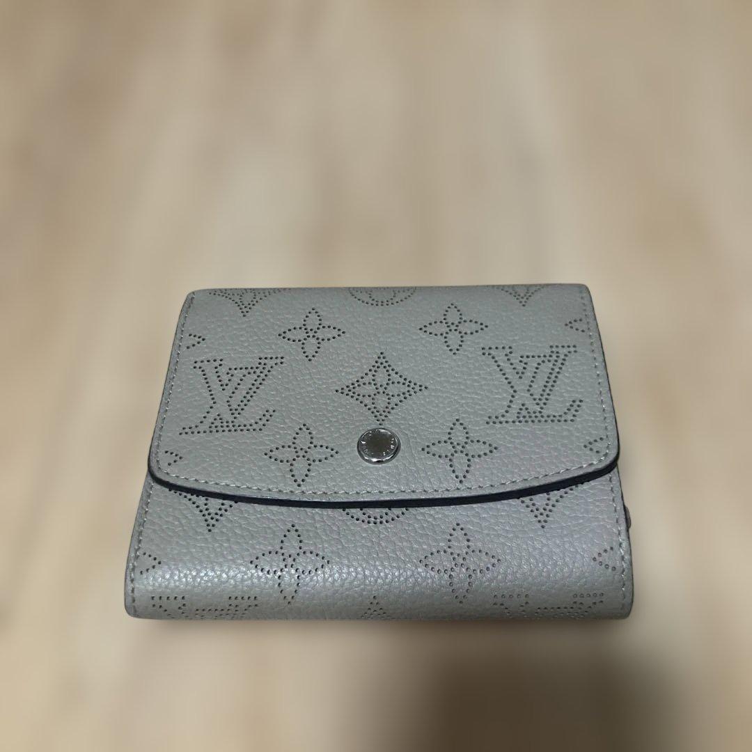 LOUIS VUITTON 三つ折り財布 グラデーション　限定品　セール