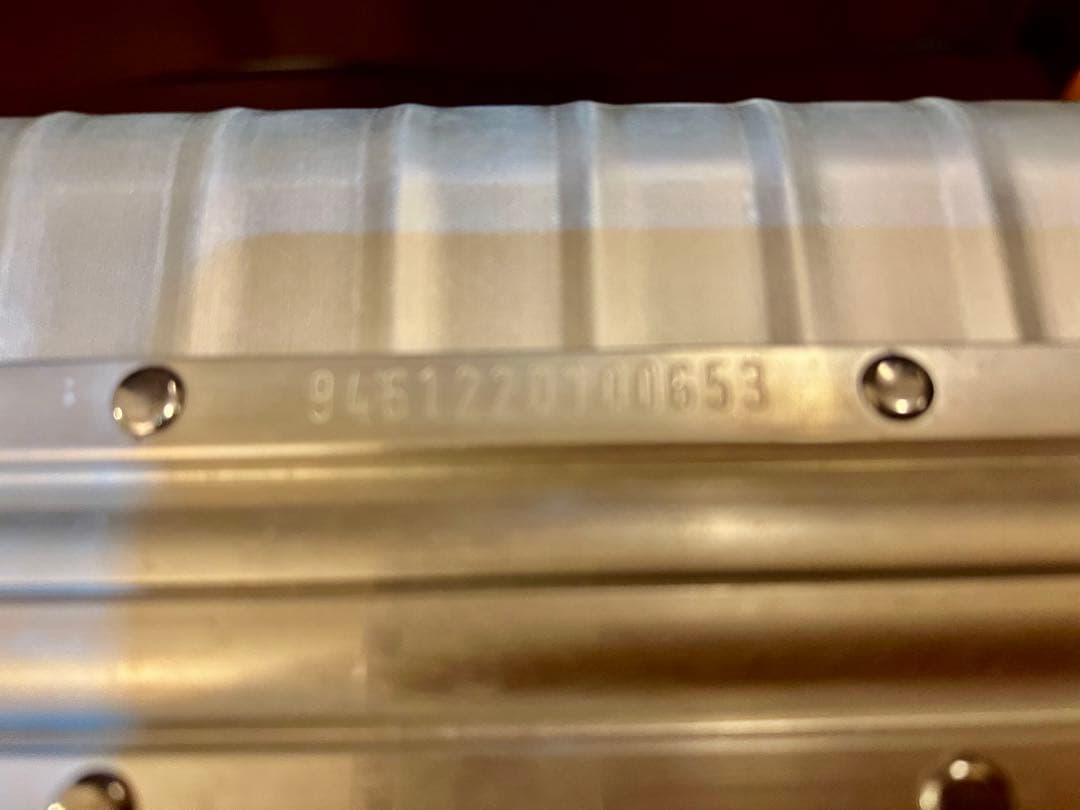 RIMOWA アタッシュケース　 アルミニウム ビジネスバッグ シルバー