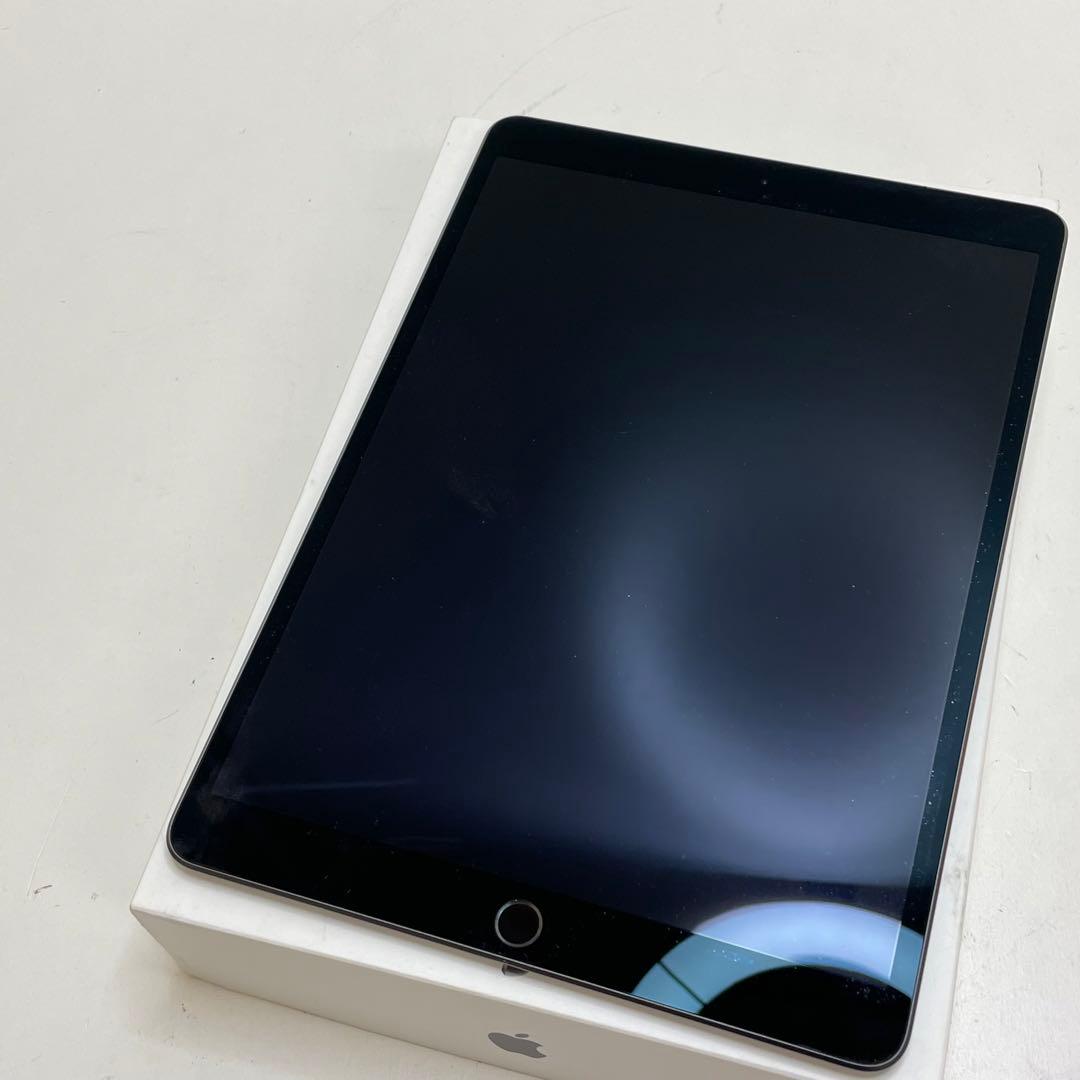 iPad Air 第3世代 64Gb Wi-Fi + Cellular 85%