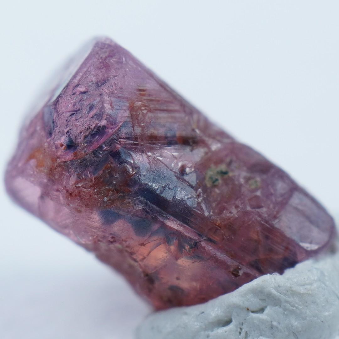 ウインザサファイア　結晶　タンザニア産