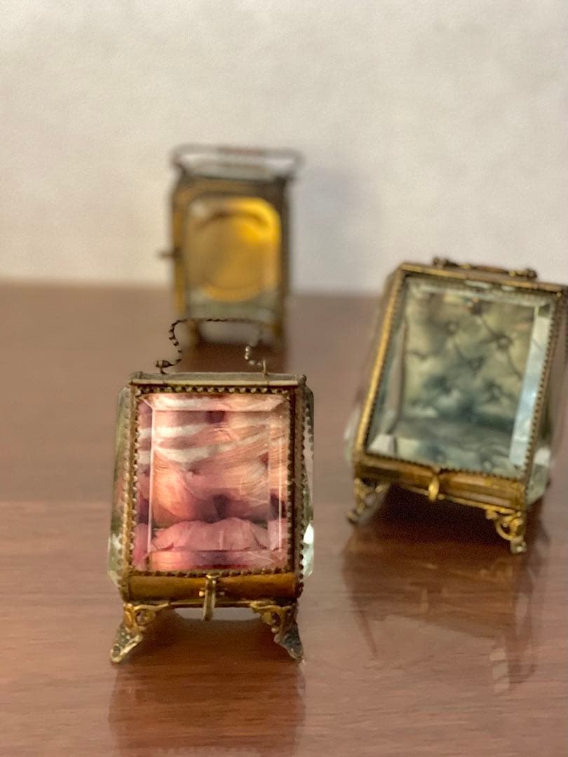 フランス　アンティーク　ジュエリー　ケース　ボックス　懐中時計　真鍮　ガラス