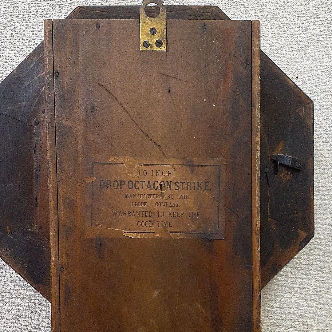 202 アンティーク　八角時計　ゼンマイ式時計