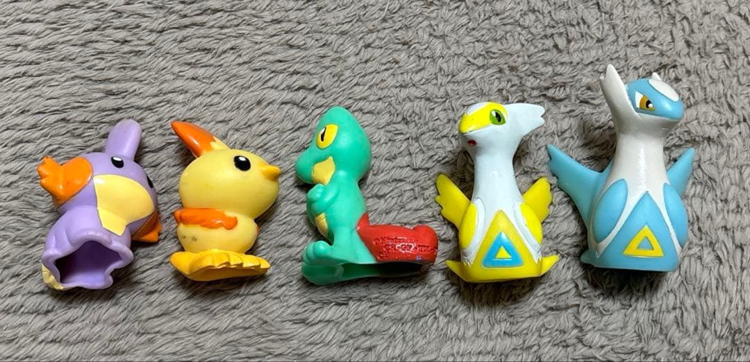 【レア】ポケモンキッズ指人形色違い