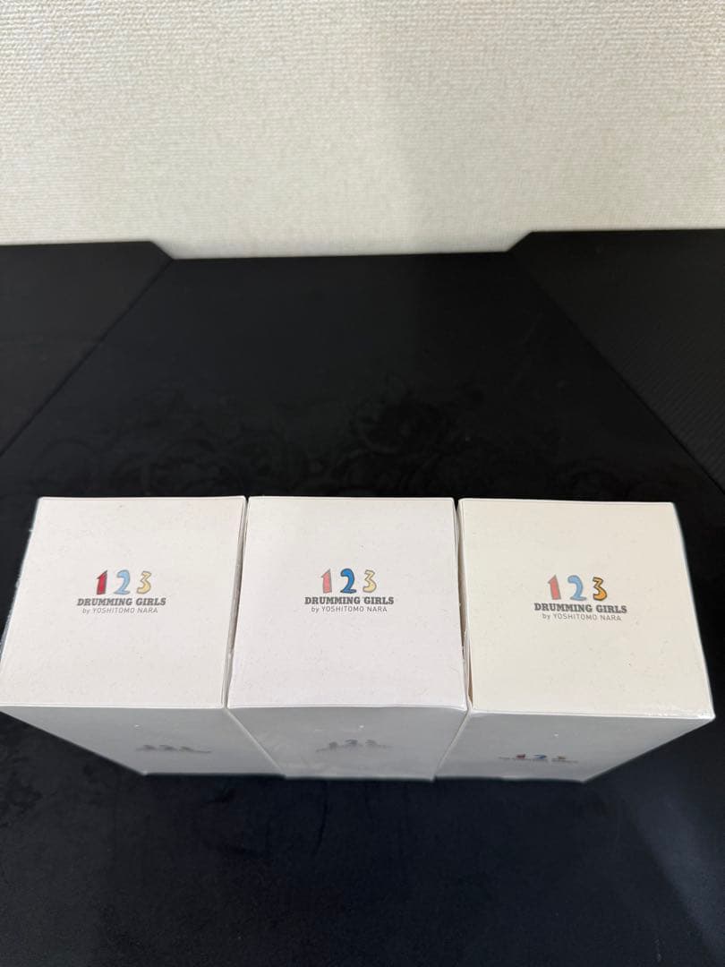 奈良美智　フィギュア3個セット　DRUMMING GIRLS