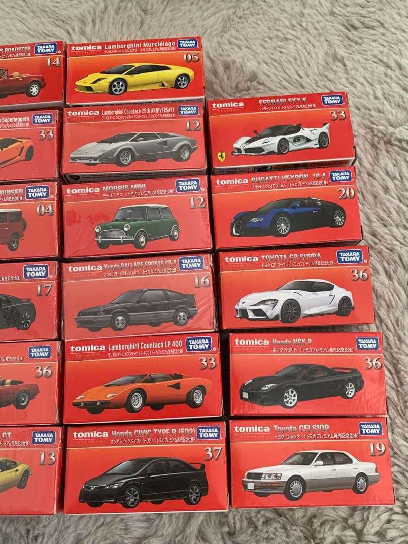 トミカプレミアム 発売記念仕様 22台セット